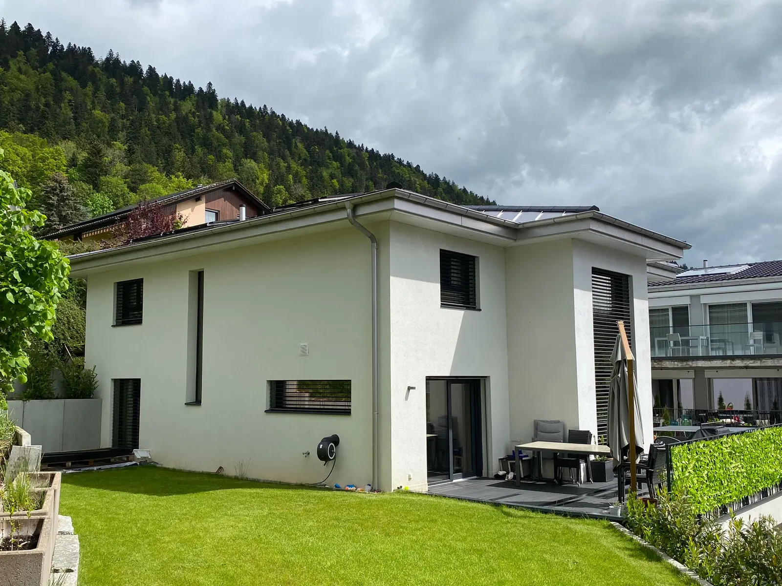 Villa moderne côté jardin